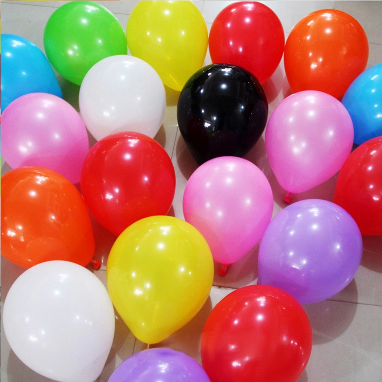 Why do latex balloons fade in color and how can this be prevented
